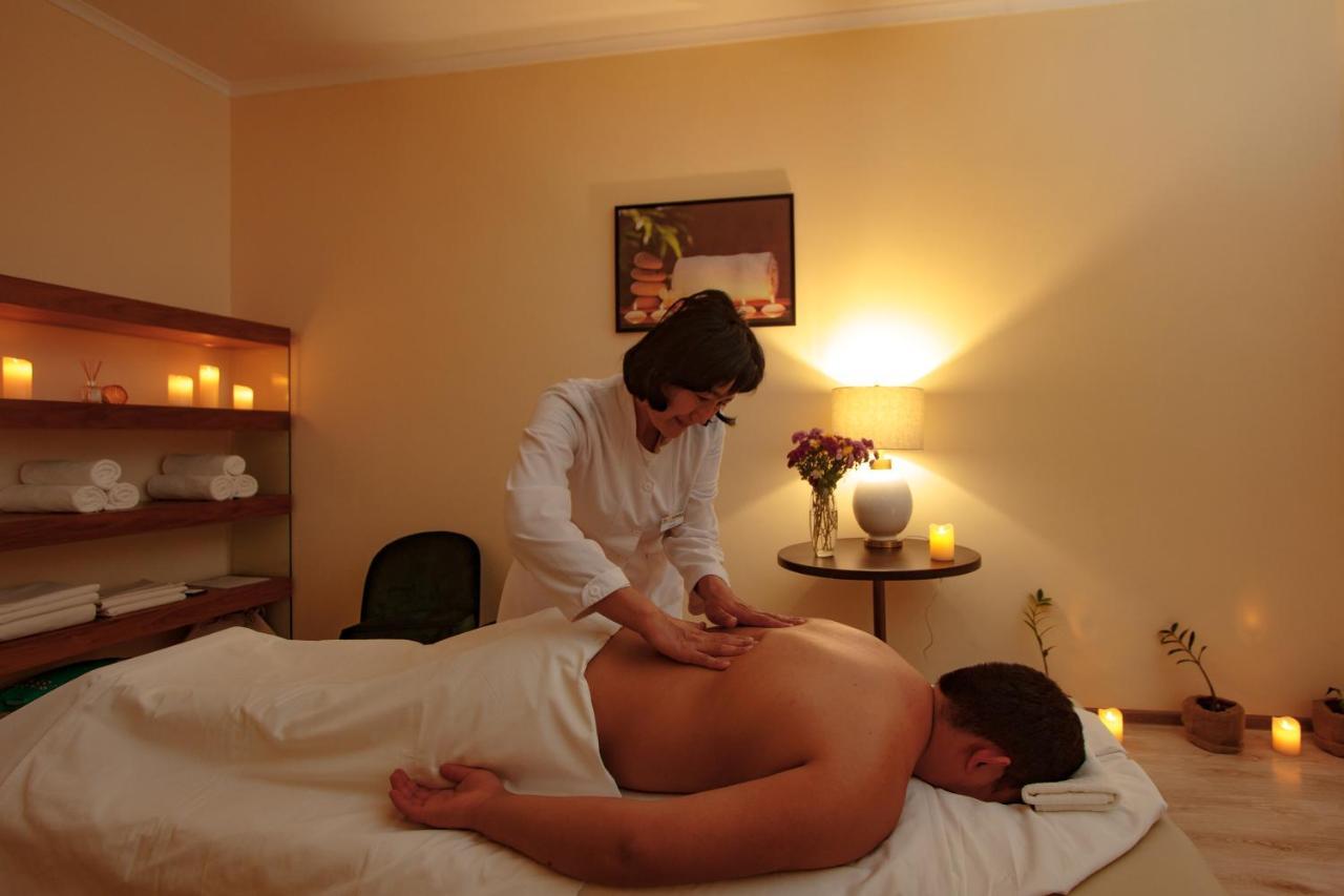 Garden Hotel & Spa Biszkek Zewnętrze zdjęcie